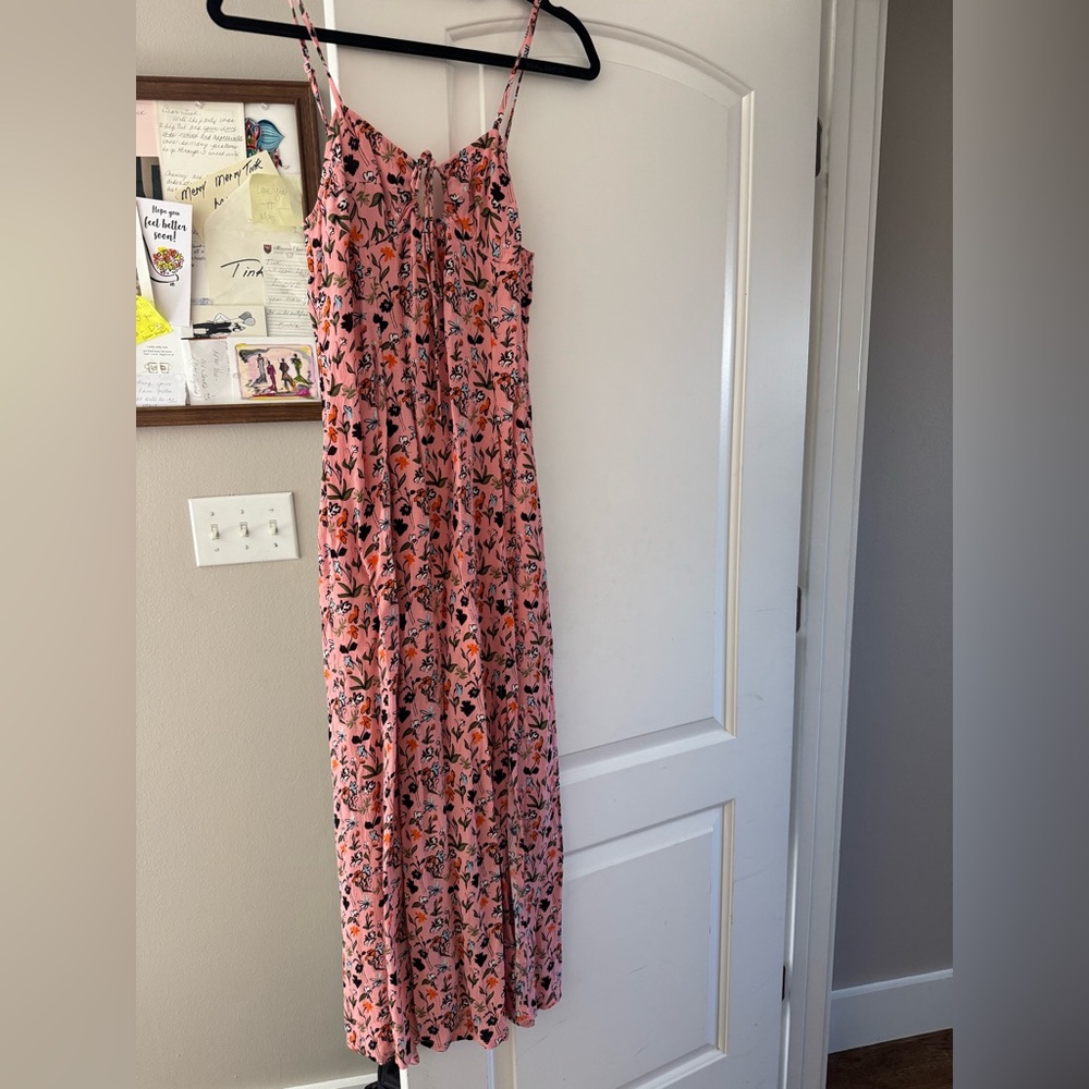 Rue Stiic Floral Midi Dress with cutout